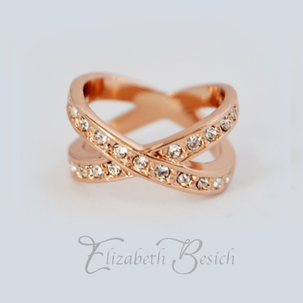 Classy Gold Ring